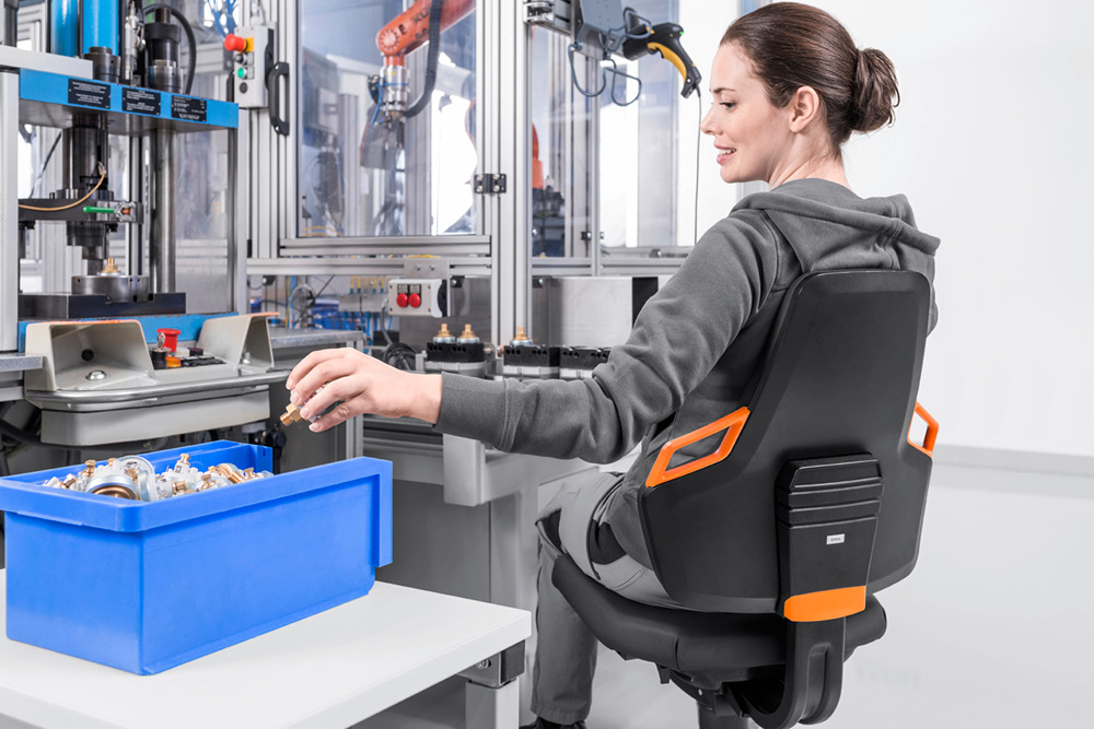 Bimos Nexxit chair in production workplace