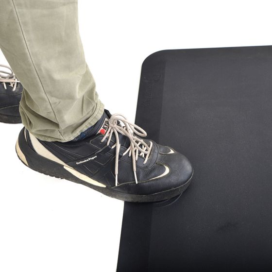 DeskRite Anti-Fatigue Mat - showing area to stand on to easily move with your foot