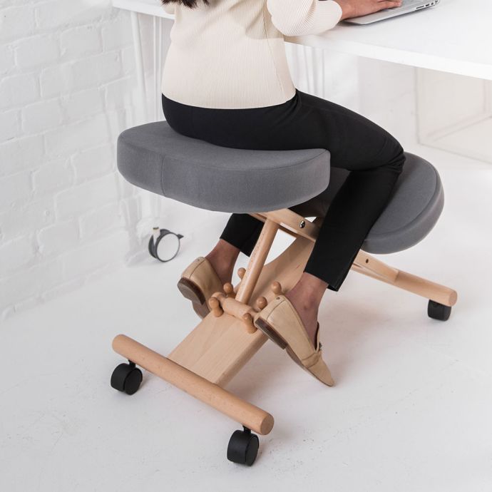 Putnams Standard Kneeling Chair - Grey - lifestyle shot