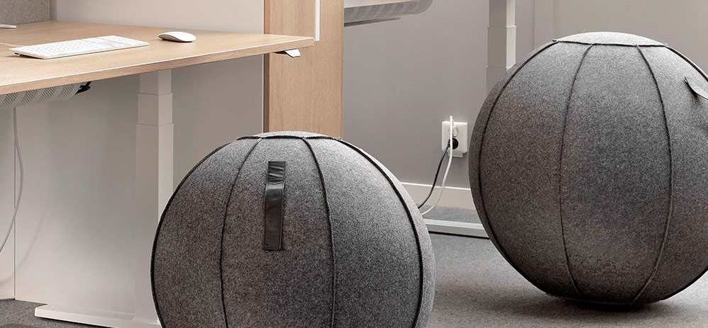 Fitness Ball As An Office Chair, Stability Ball For Desk Chair