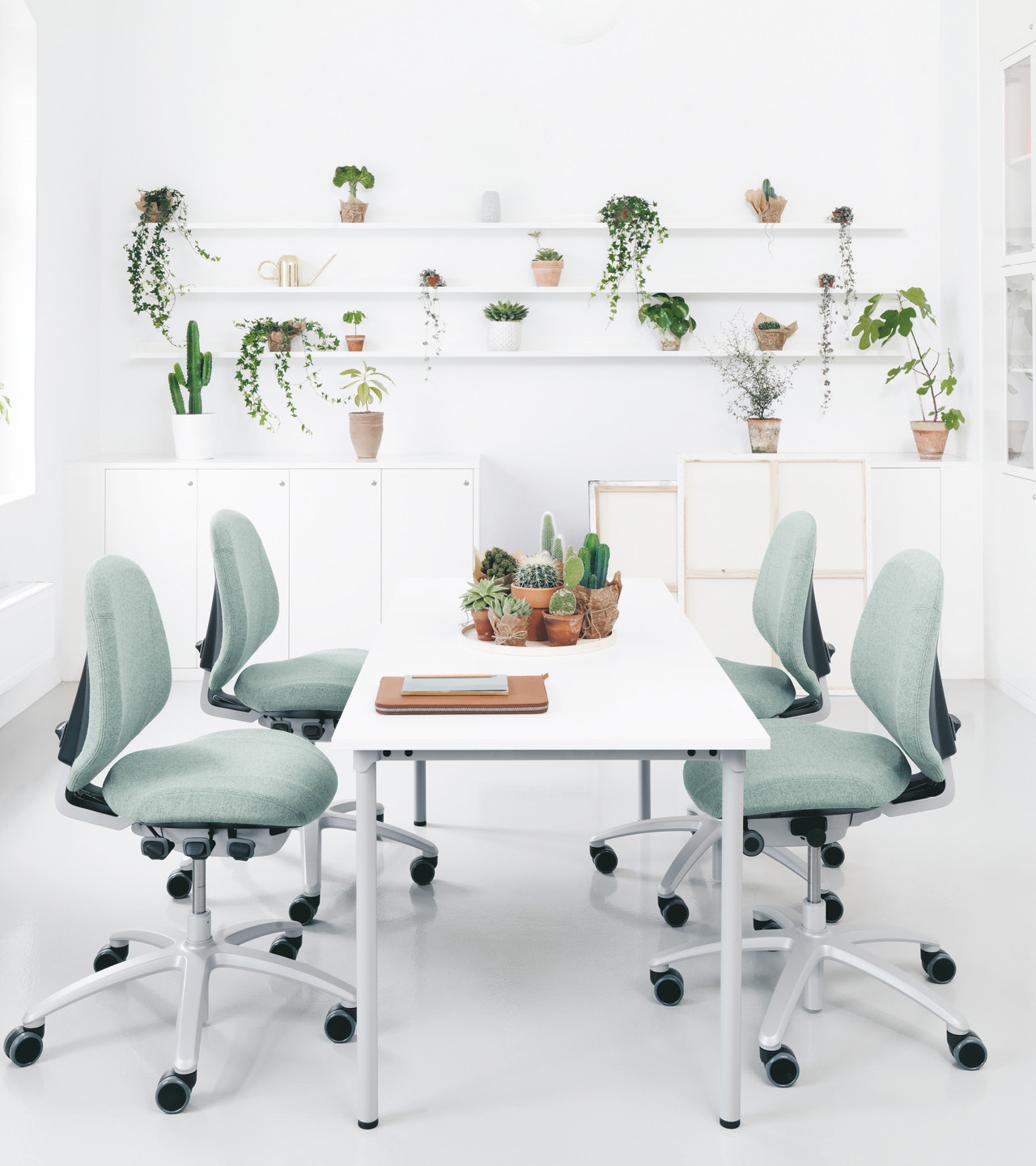 Ergonomic Chairs for a Home Office from Posturite